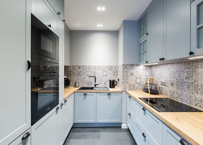 Apartment Homewell Maraton Gardens