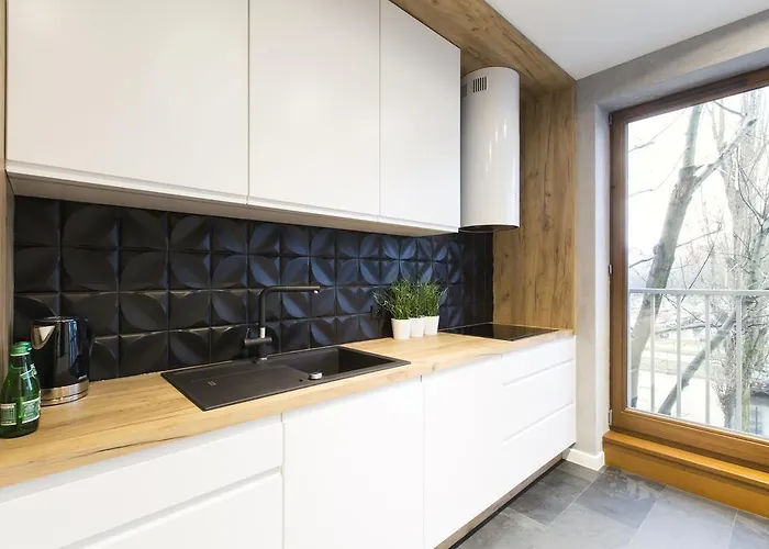 Homewell Maraton Gardens * Posen