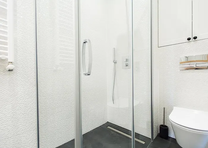 Homewell Maraton Gardens Apartment