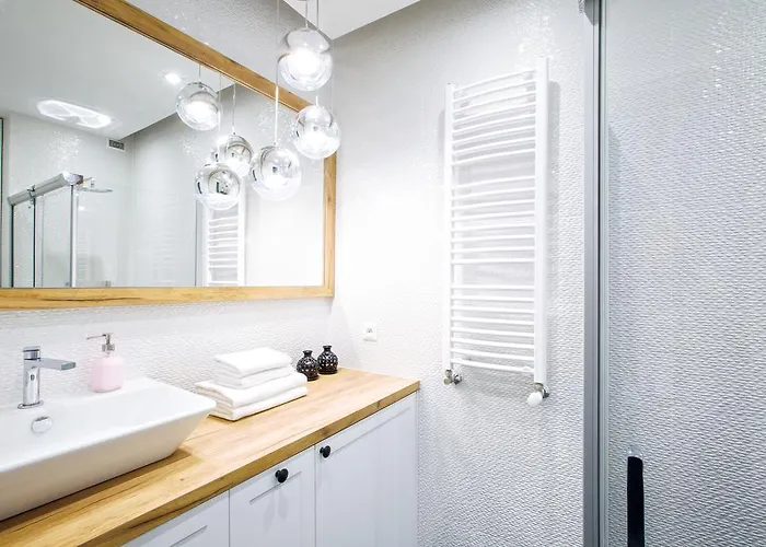 Homewell Maraton Gardens * Poznan